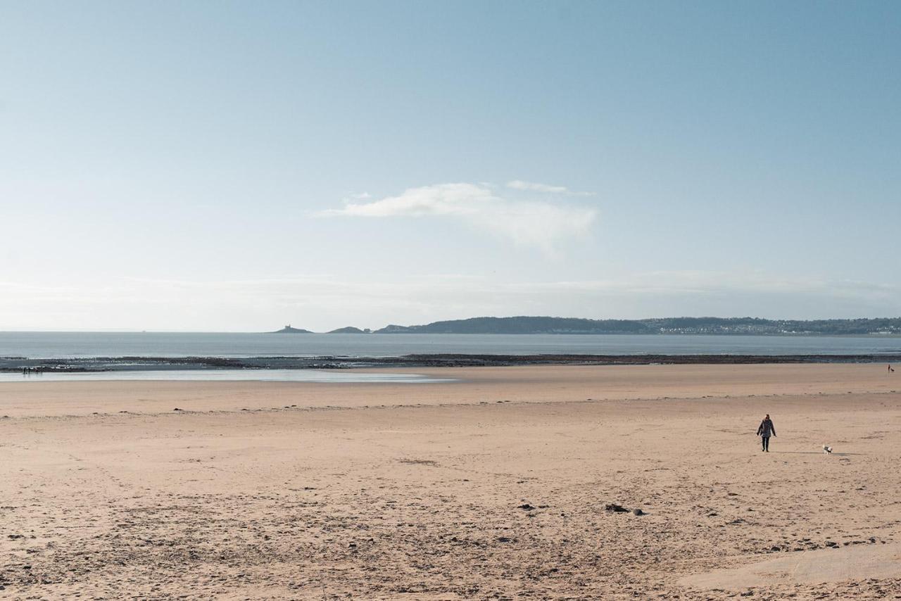 Apartamento Beach On The Doorstep Meridian Tower Marina Swansea Exterior foto